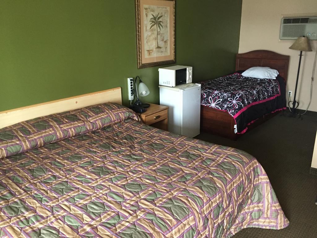 Ranch Motel Либерал Екстериор снимка