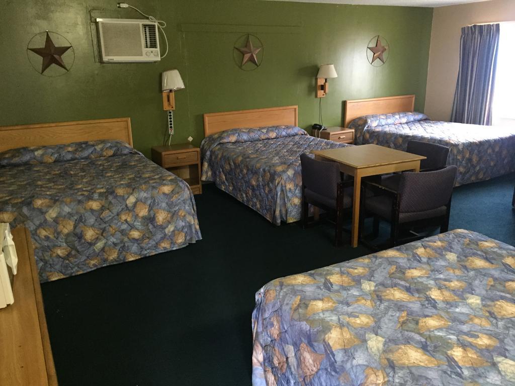 Ranch Motel Либерал Екстериор снимка